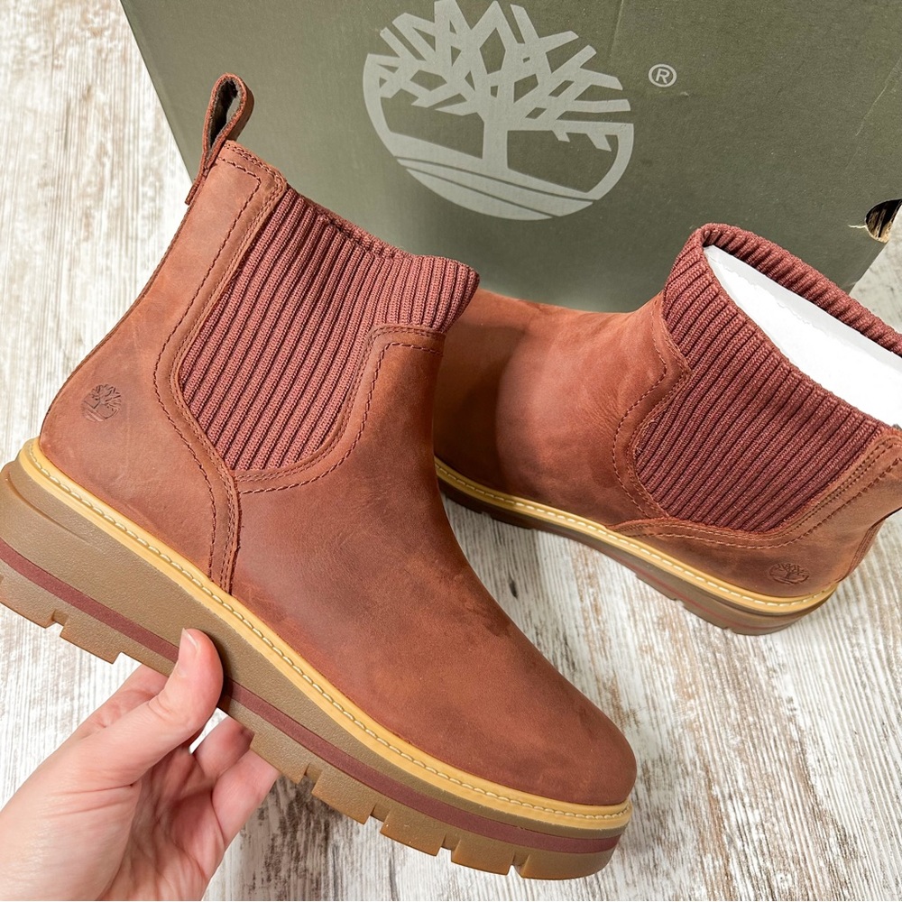 Timberland Cervinia Valley Leather Chelsea Platform Boot Cherry Mahogany 9.5